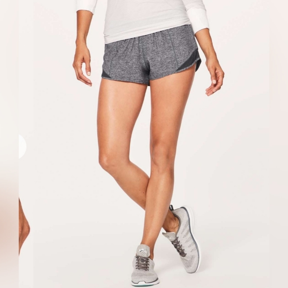 Lululemon Hotty Hot Short II *2.5"Heather Lux Multi Black size 10